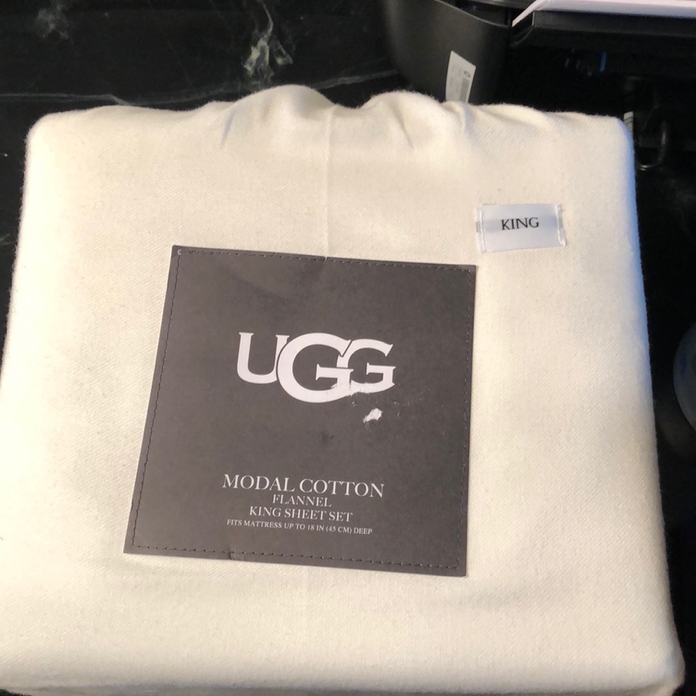 UGG king cotton flannel sheet set